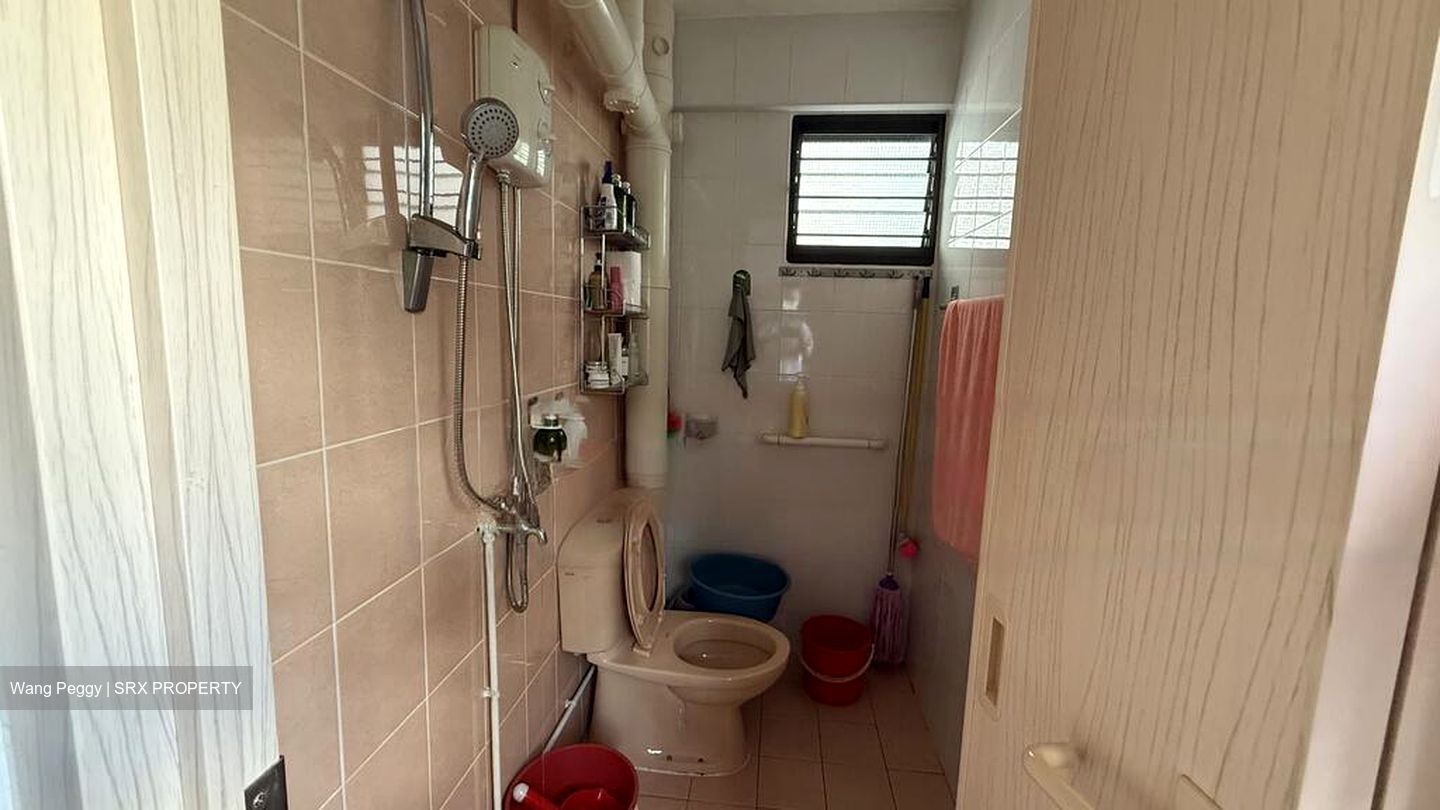 Blk 241 Serangoon Avenue 3 (Serangoon), HDB 3 Rooms #452931651